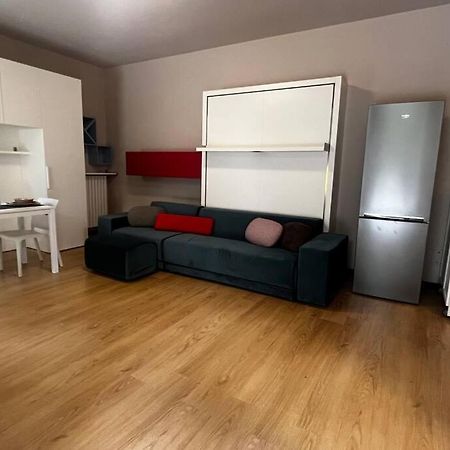 Ferienwohnung Urban House - Comfy Flat Navigli Milan Center Exterior foto