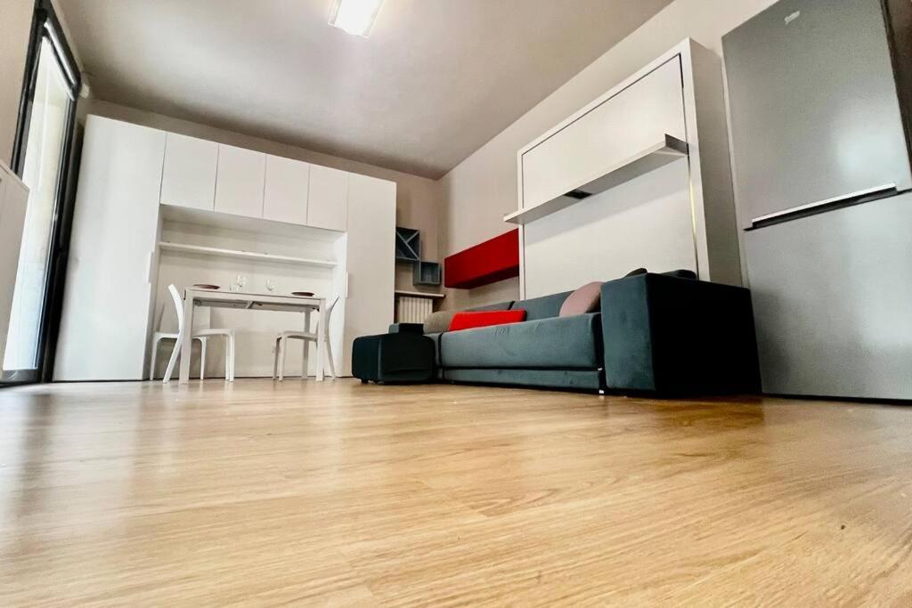 Ferienwohnung Urban House - Comfy Flat Navigli Milan Center Exterior foto