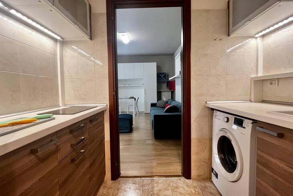 Ferienwohnung Urban House - Comfy Flat Navigli Milan Center Exterior foto